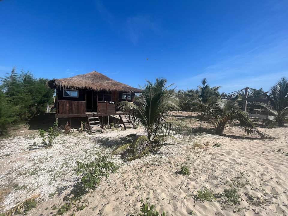 Außenansicht Bosofet Beach and Creek Lodge