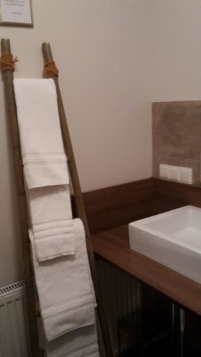 Handtuchhalter und Namensgeber? Hotel Goldene Steig