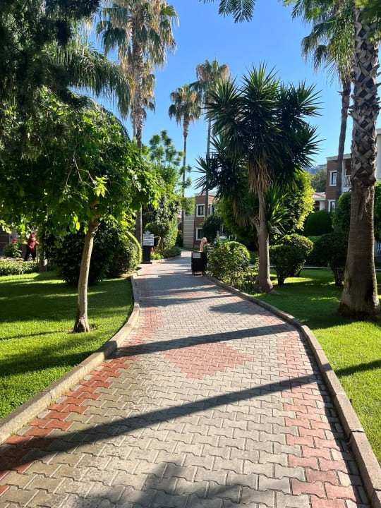 Gartenanlage Quattro Family Club Dem Hotel