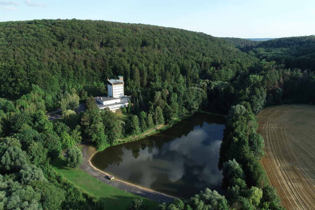 Außenansicht Hotel Reifenstein
