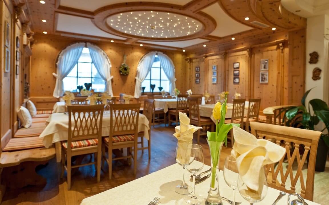 Zirbenstube  Hotel Sonne