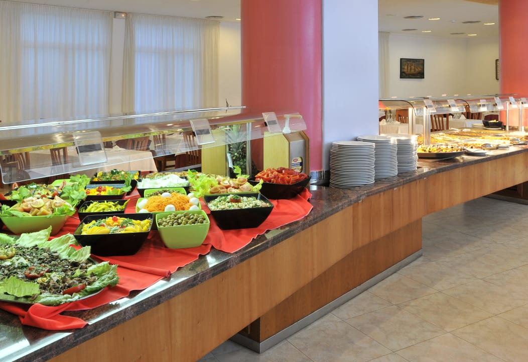 Buffet Hotel GHT Maritim