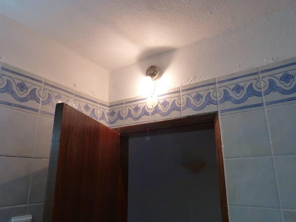 Bad mit freiliegendem Strom Monica Isabel Beach Club