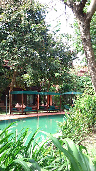 Poolanlage Angkor Village Resort