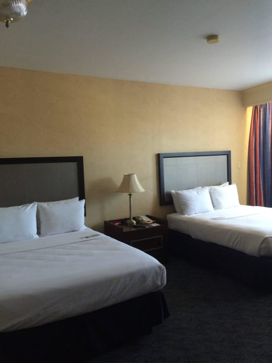 Zimmer 4. Etage Ramada by Wyndham Jersey City