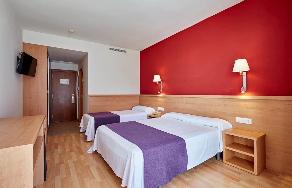 Zimmer Hotel Surf Mar