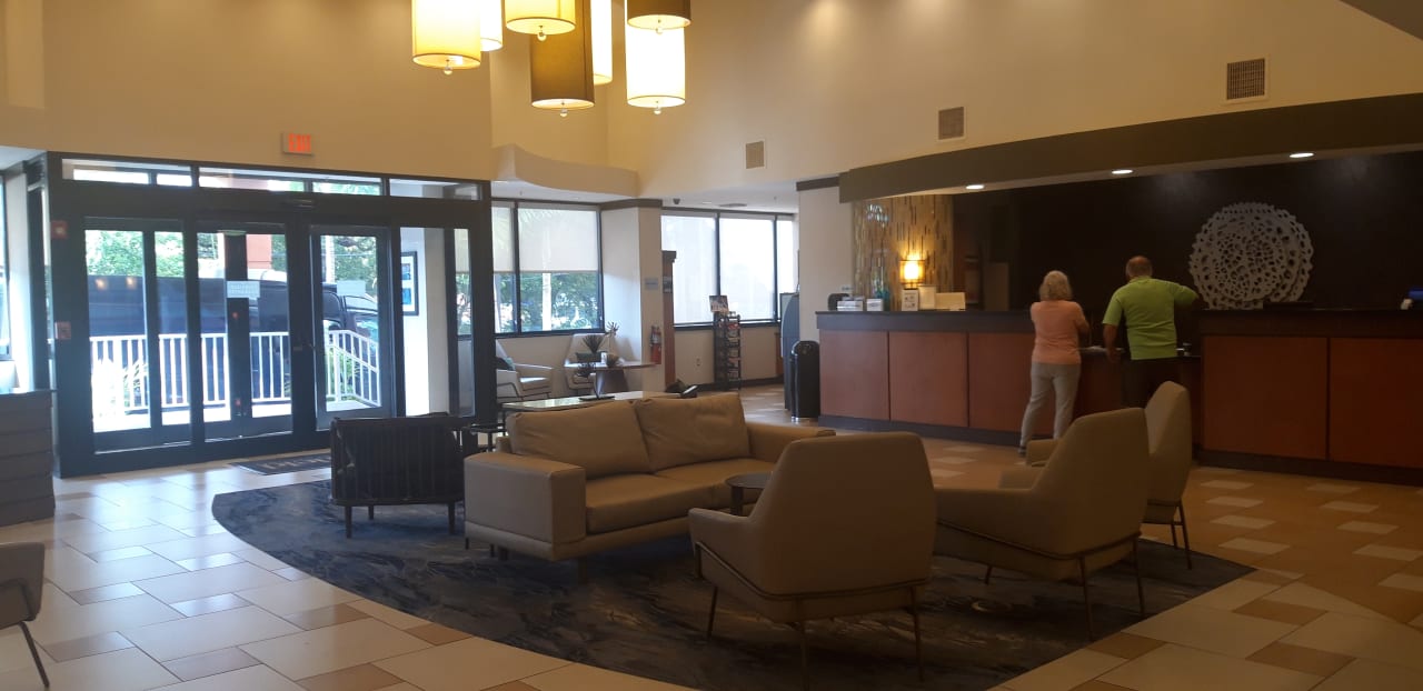 Lobby Fairfield Inn & Suites Miami Airport South