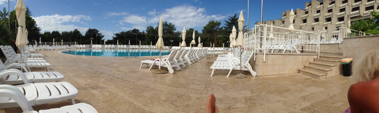 Panoramabild Poolanlage Valamar Parentino Hotel