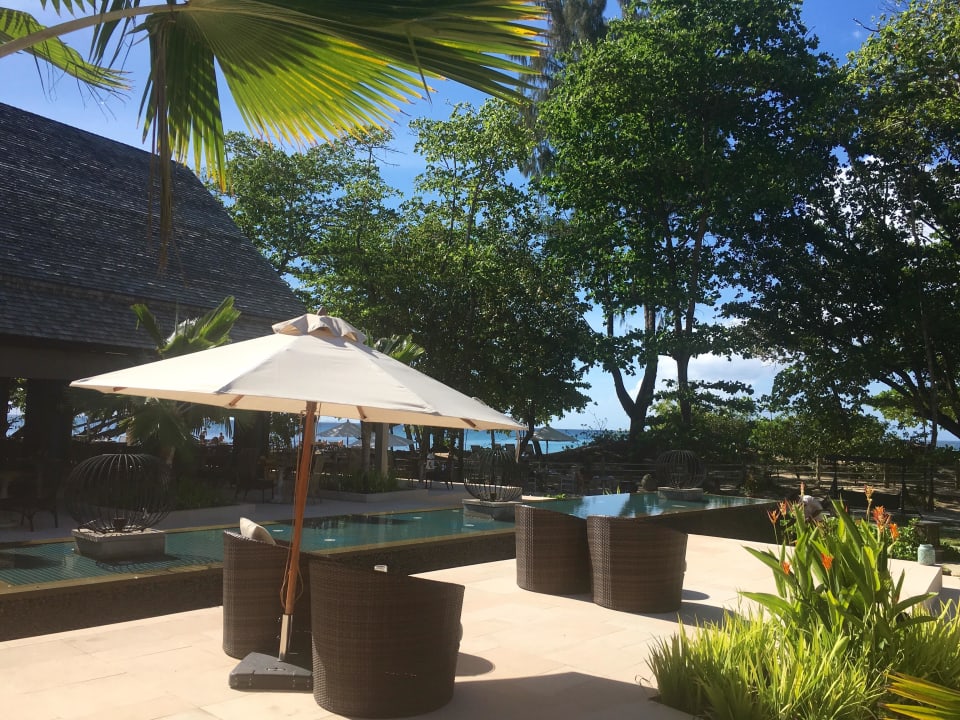 Pool STORY Seychelles