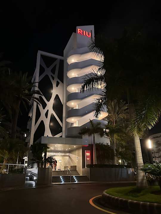 Außenansicht Hotel Riu Papayas