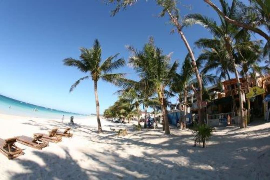Boracay Beach La Isla Bonita Resort & Spa