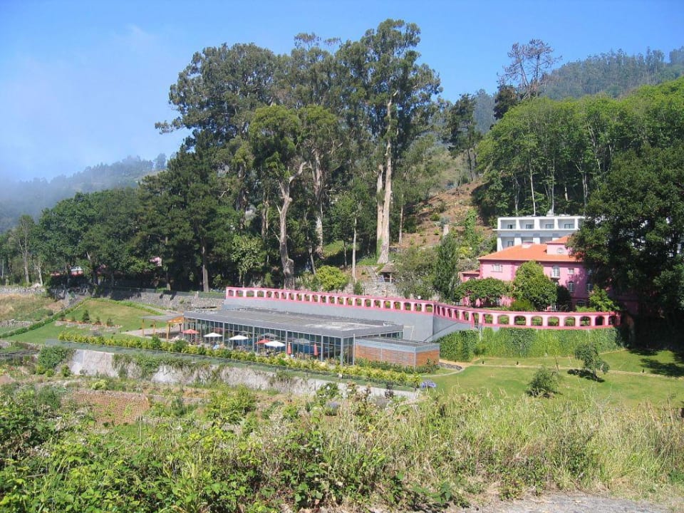 Ansicht vom gegenüberliegenden Dorf Hotel Quinta da Serra