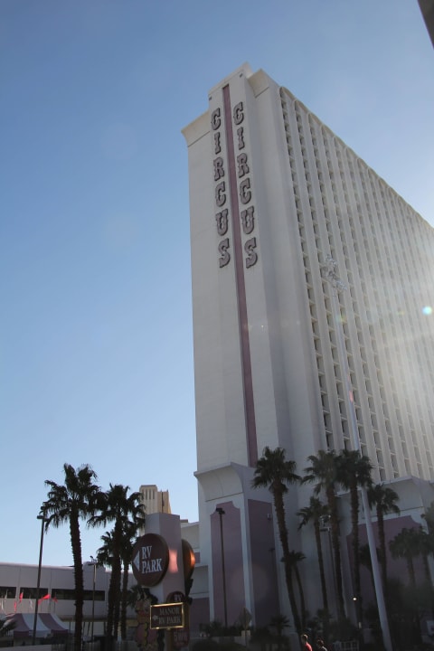 Frontansicht Hotel Circus Circus