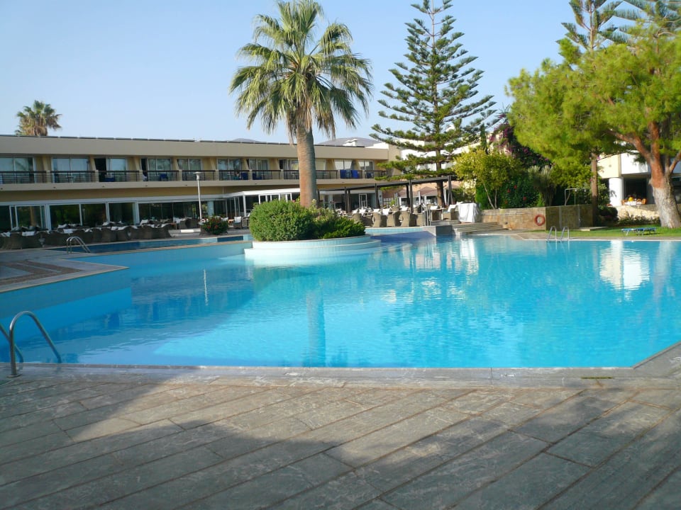 Super Phãea Cretan Malia