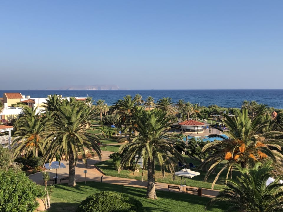 Gartenanlage Anissa Beach & Village