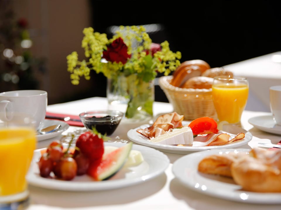 Urlaubs Frühstück auf der Terrasse Landhotel Mohren