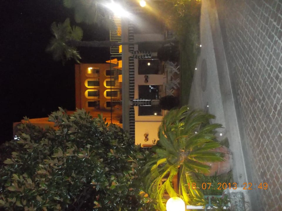 Hotel Terminus bei Nacht Hotel Terminus & Garda