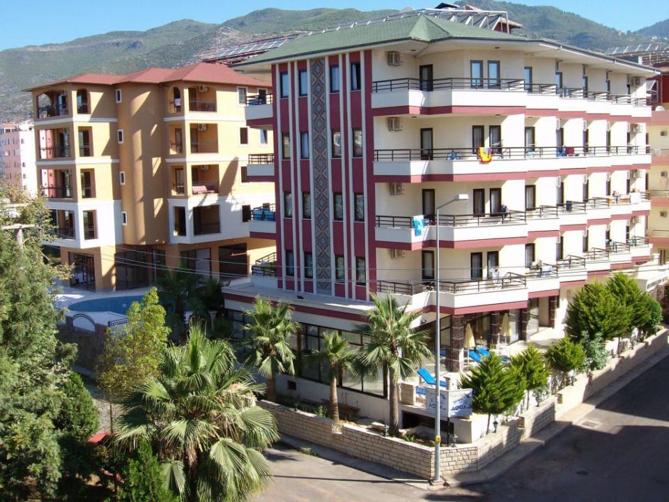 Aussicht vom Balkon Xperia Kandelor Hotel