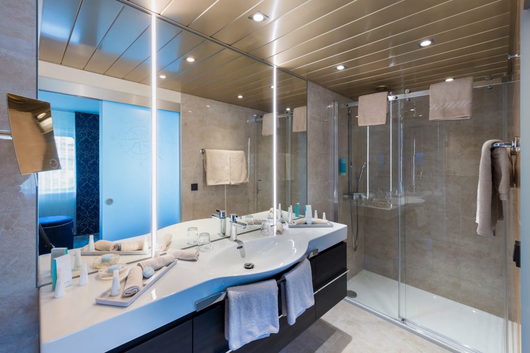 Zimmer Enjoy Deluxe Hotelschiff Prinses Juliana