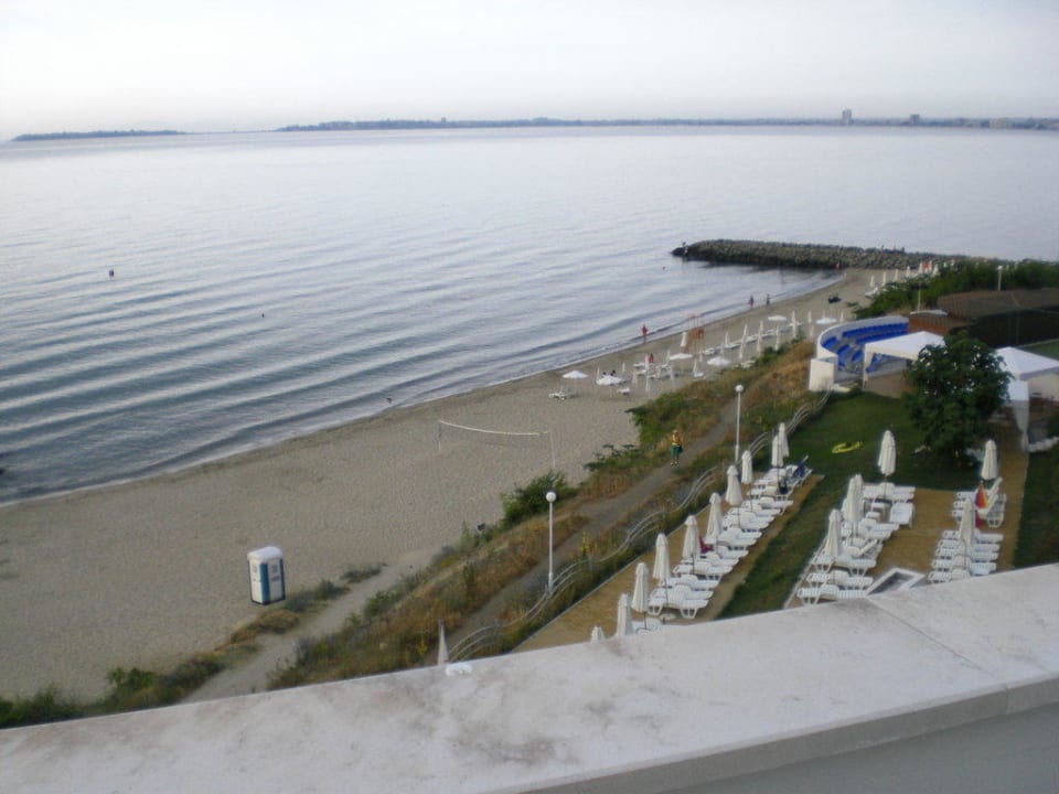 Ausblick zum Strand Hotel Sineva Beach