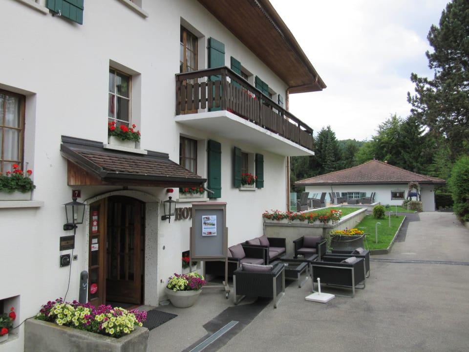 Eingang Hôtel de Gruyères