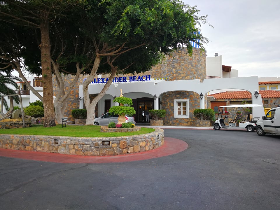Lobby Alexander Beach Hotel & Village Resort