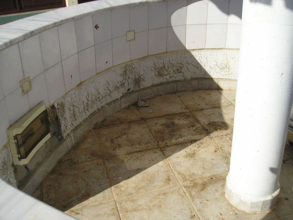 Neben der Poolbar Sandy Beach Resort