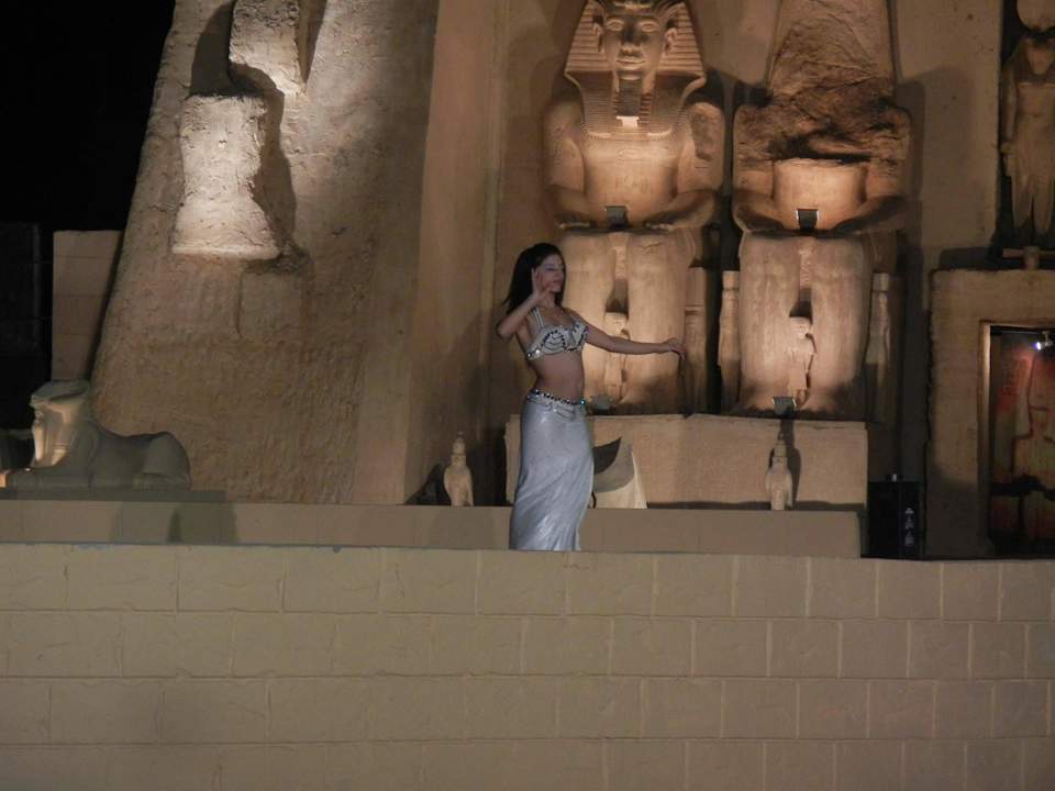 Alf Leila 1001 Nacht Show Pickalbatros Alf Leila Wa Leila Resort - Neverland Hurghada