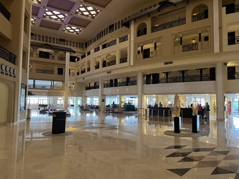 Lobby Steigenberger ALDAU Beach Hotel