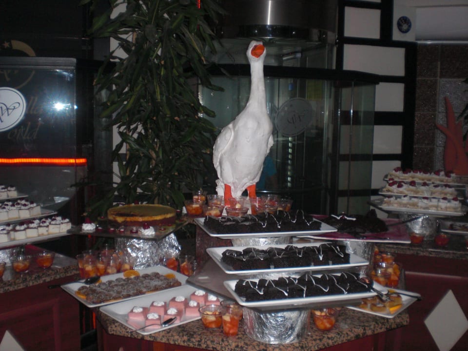Desserts Hotel Arabella World