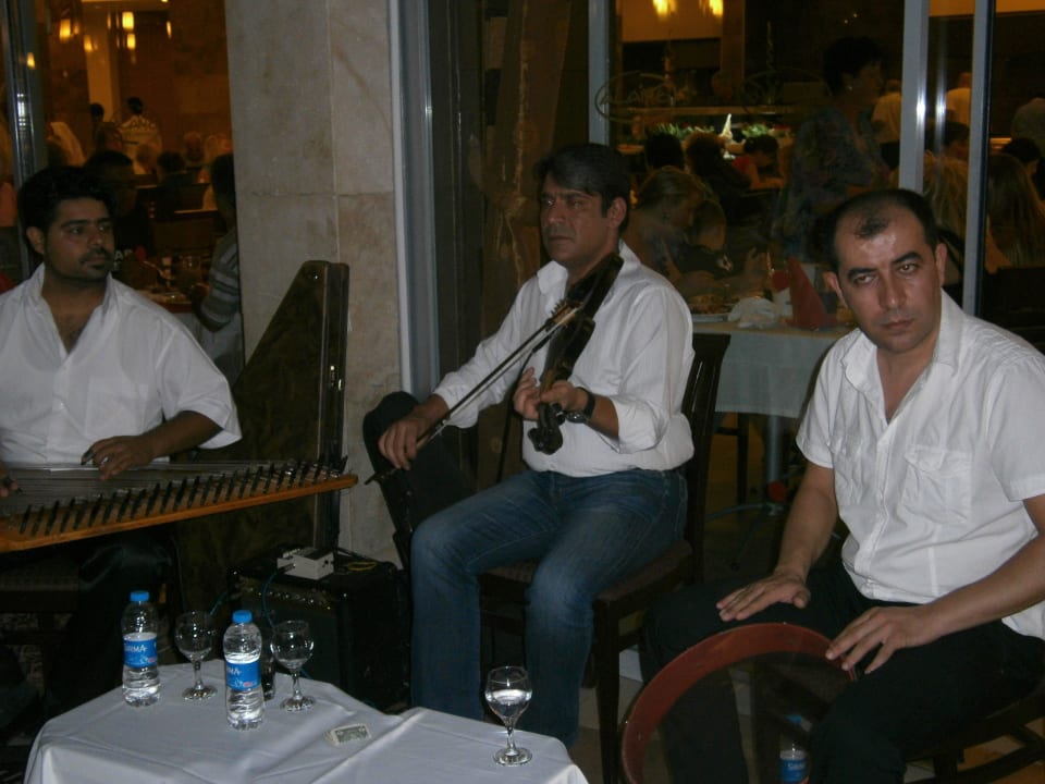 Musik am türkischen Abend Alaiye Resort & Spa