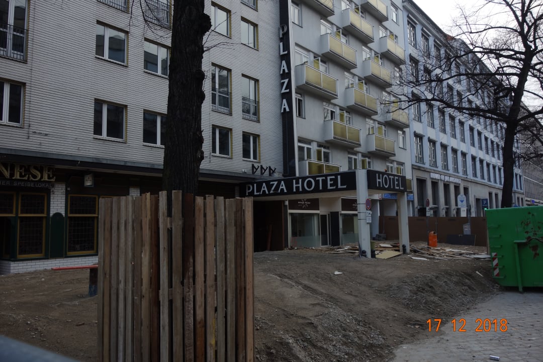 Außenansicht Berlin Plaza Hotel