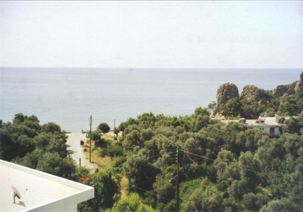 Meerblick von unserer Terrasse Hotel Polyrizos