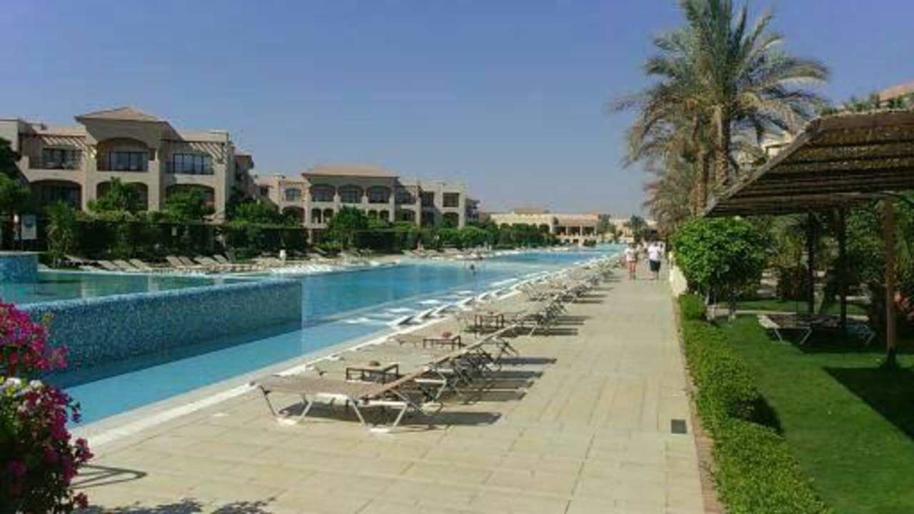 Basen  JAZ Aquamarine Resort