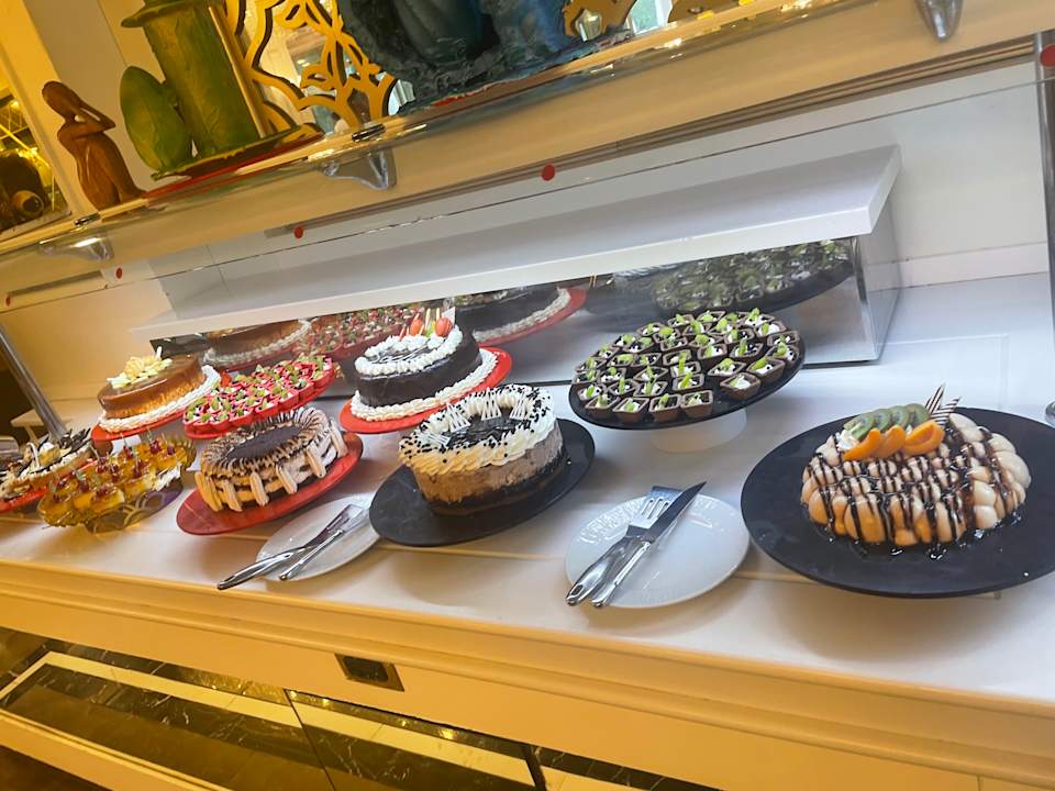 Gastro Side Royal Palace Hotel & Spa