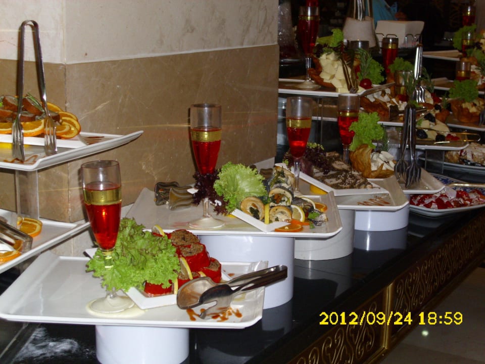 Buffet Diamond Excellence Resort & Spa