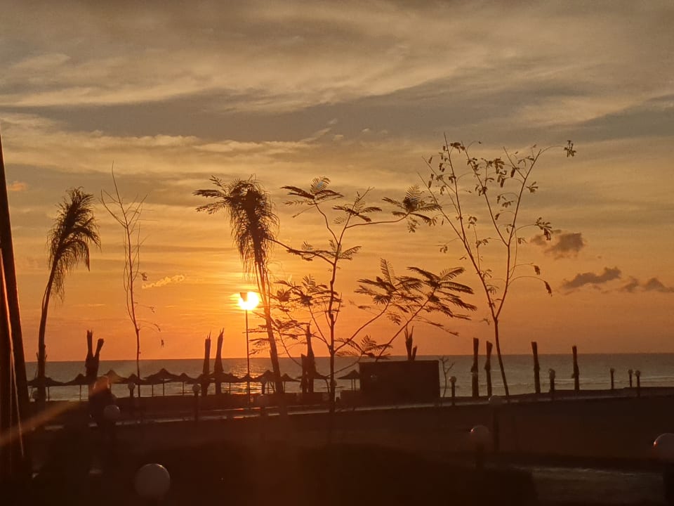 Ausblick Three Corners Happy Life Beach Resort