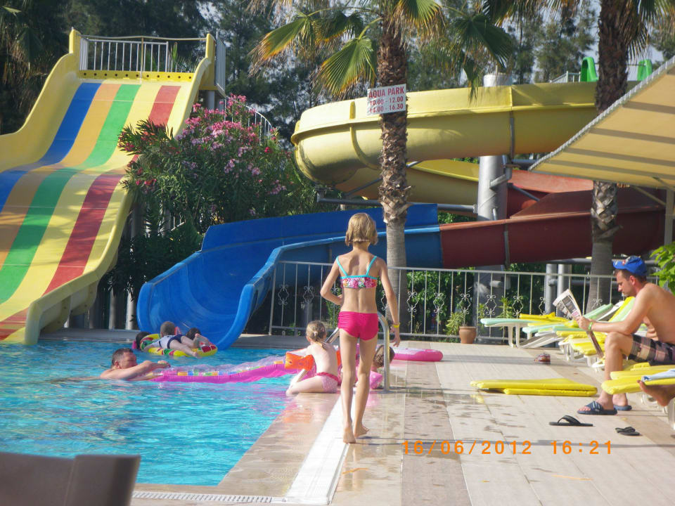 Pool mt Rutschen Club Sidelya Hotel