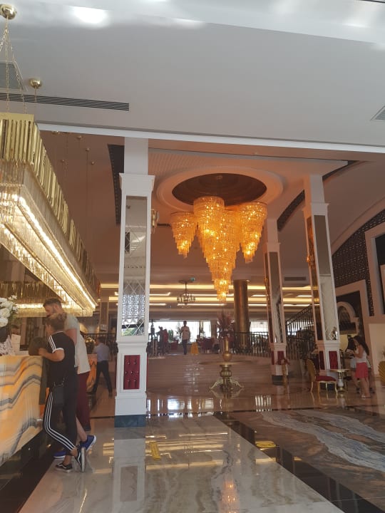 Lobby Dream World Palace Hotel