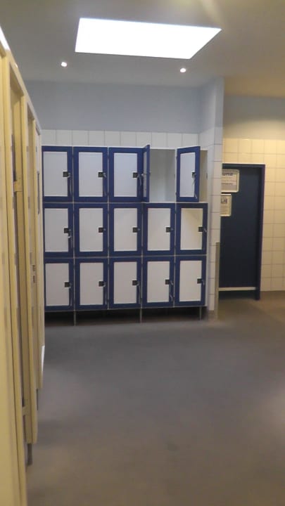 Umkleide Hallenbad Aquantis Bensersiel