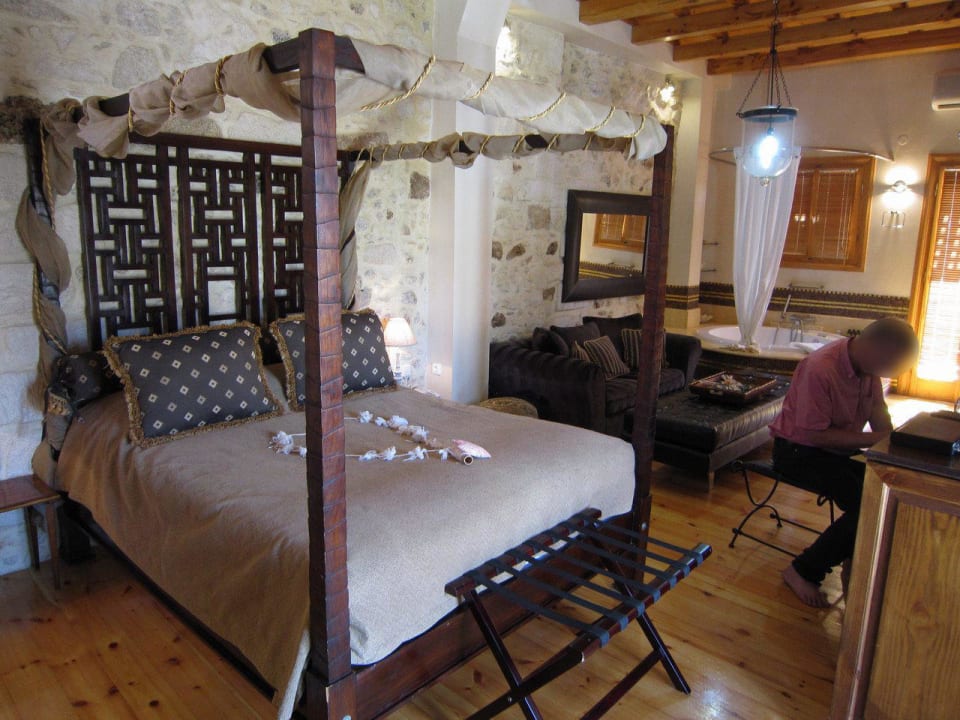 Penthouse Suite Brown Avli Lounge Apartments