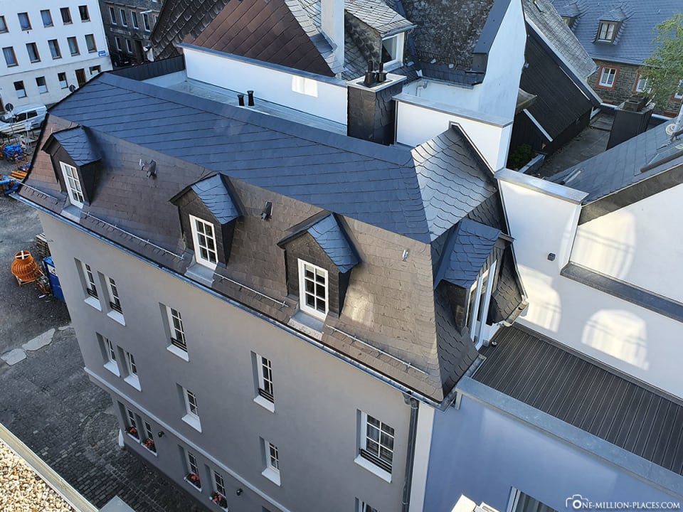 Außenansicht Hotel Goldene Traube - by Neugart