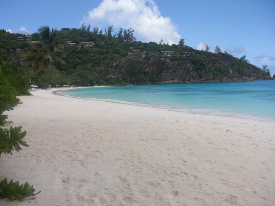 nördliches Strandende Four Seasons Resort Seychelles