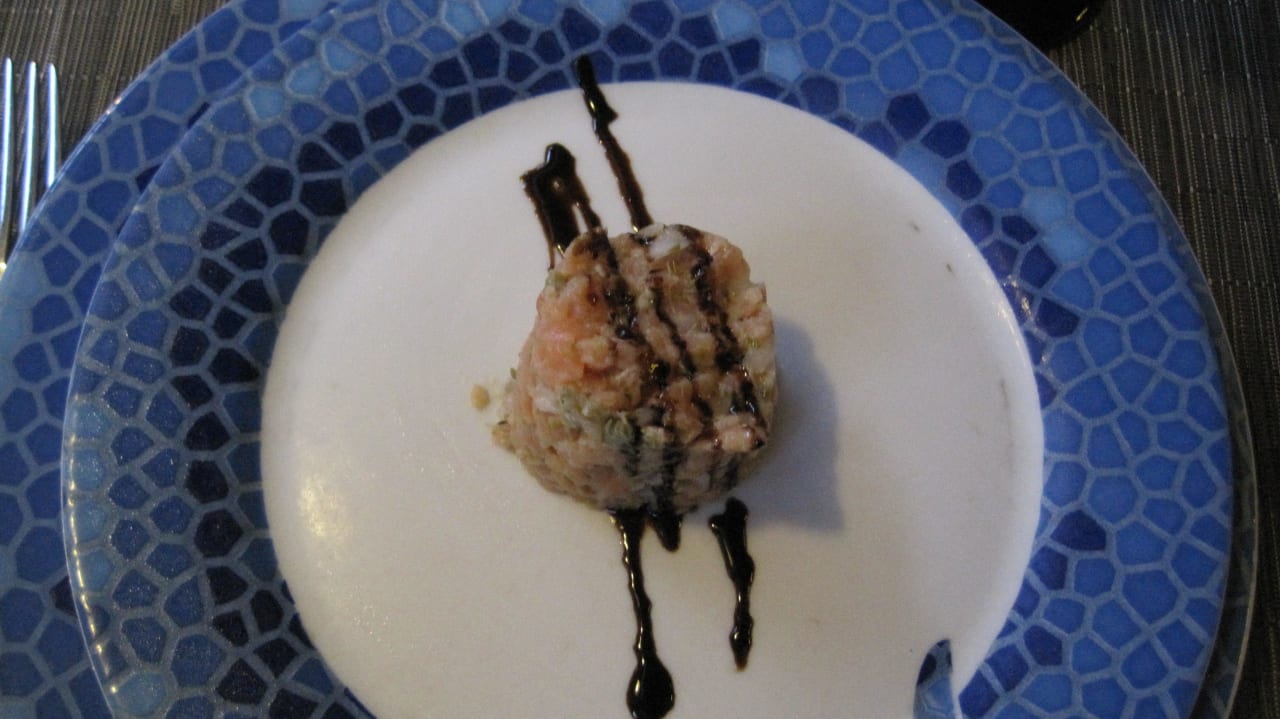 Lachstartar  Sandos Playacar Beach Resort