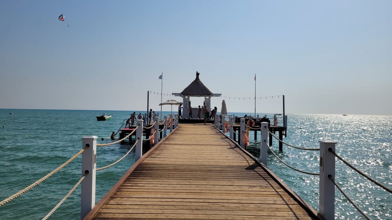 Strand IC Hotels Green Palace