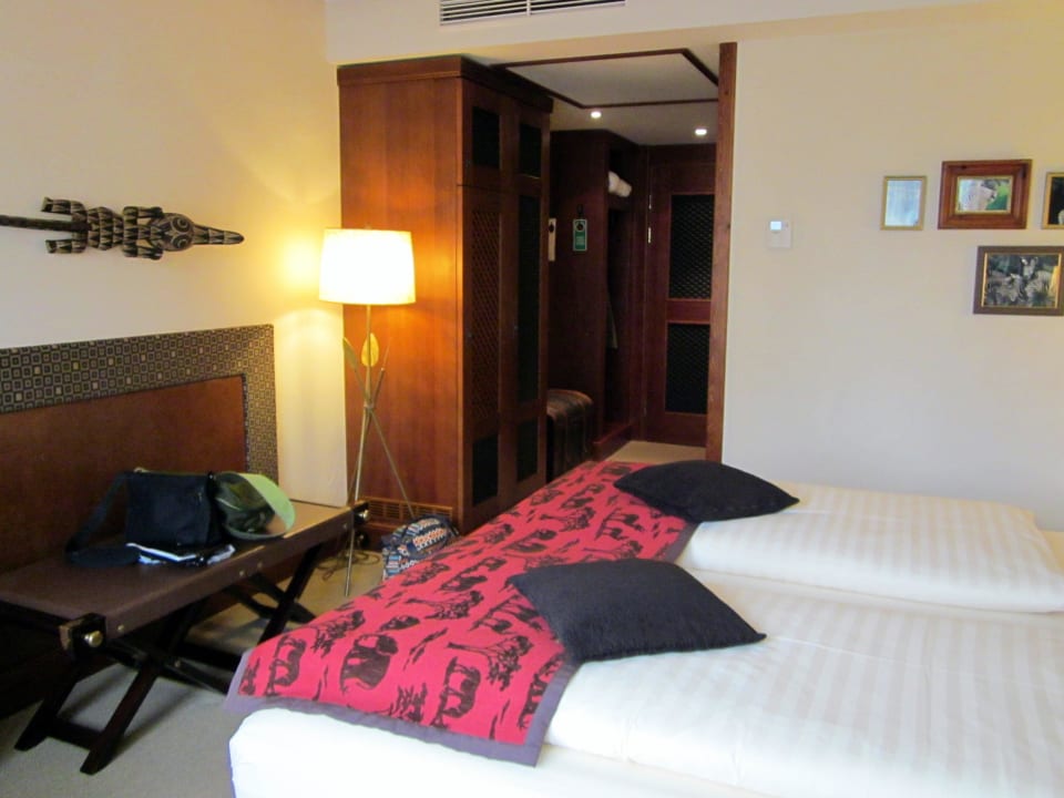 Afrika-Zimmer Park-Hotel Hagenbeck