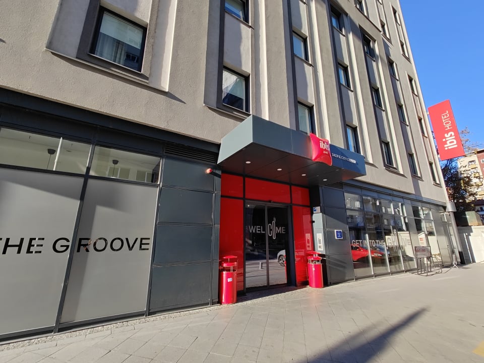Außenansicht ibis Hotel Skopje City Center
