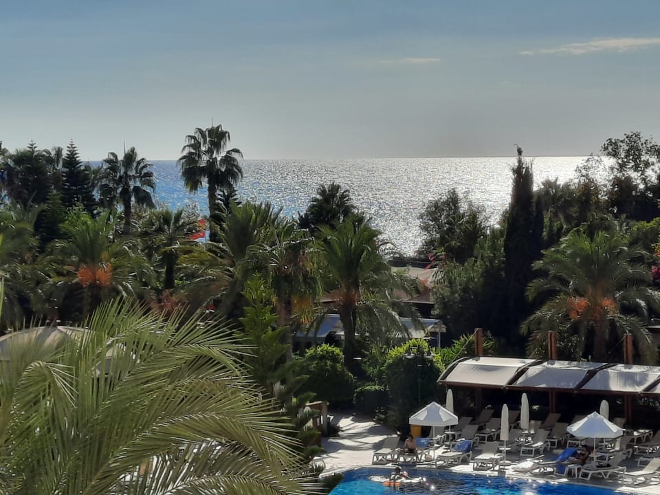 Pool Saphir Resort & Spa