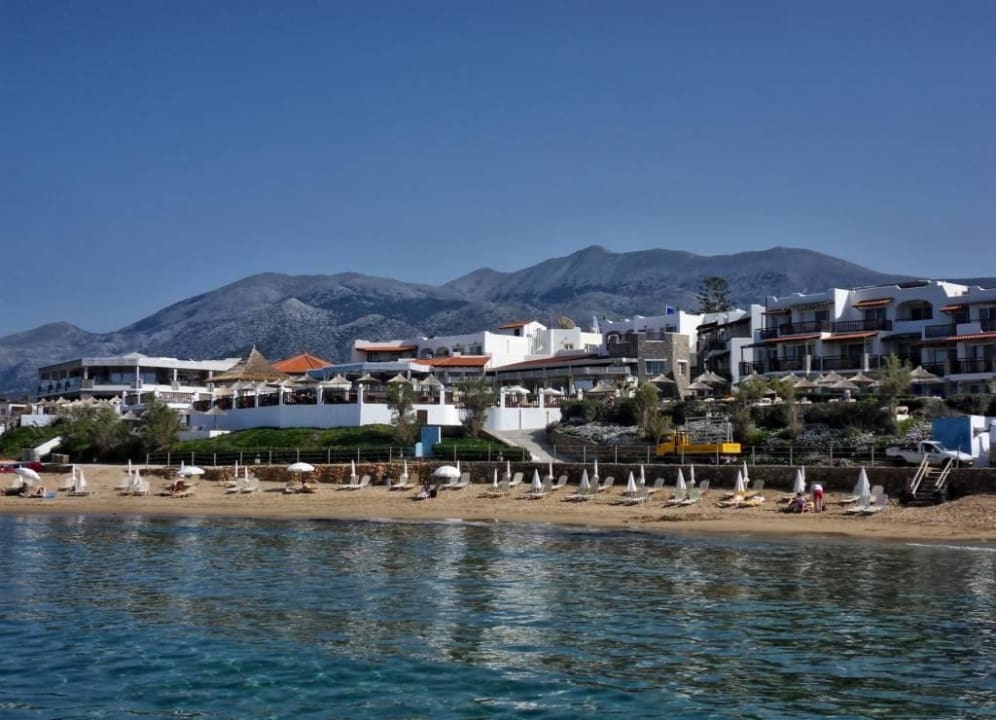 Zwischen Meer und Bergen Alexander Beach Hotel & Village Resort