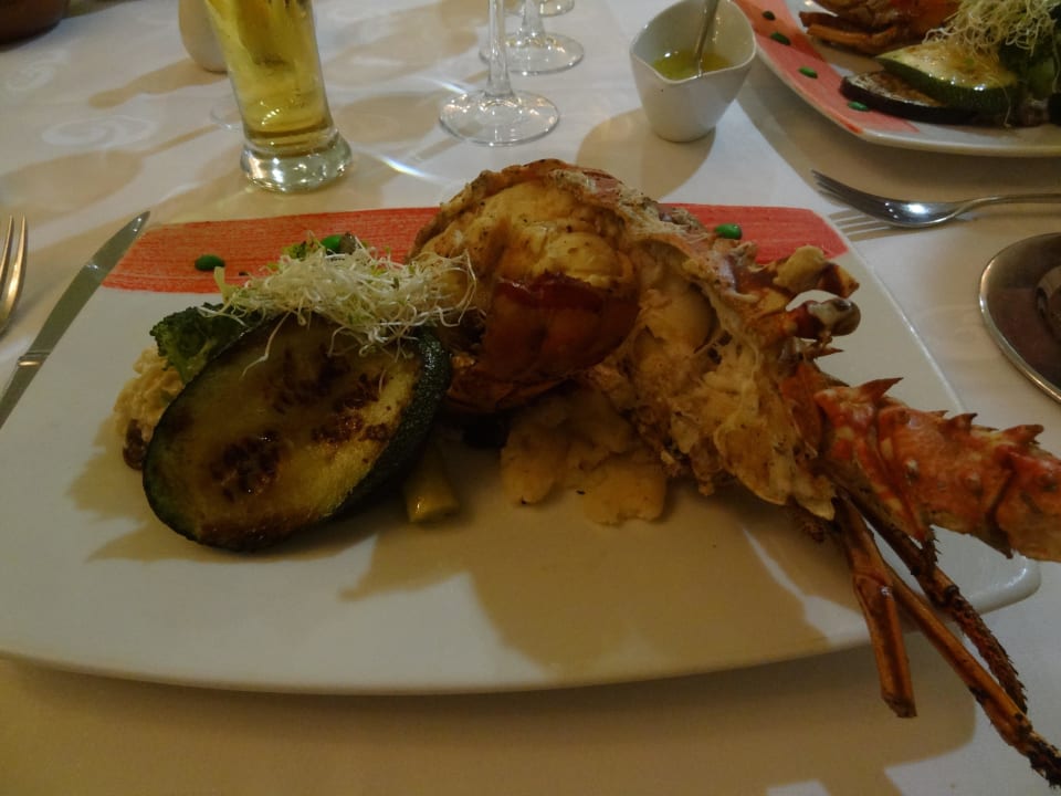 Hummer im El Jardin TRS Yucatan Hotel - Adults only